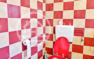 Casa cu 4 camere de vânzare in Tårian, Oradea - Poză 9