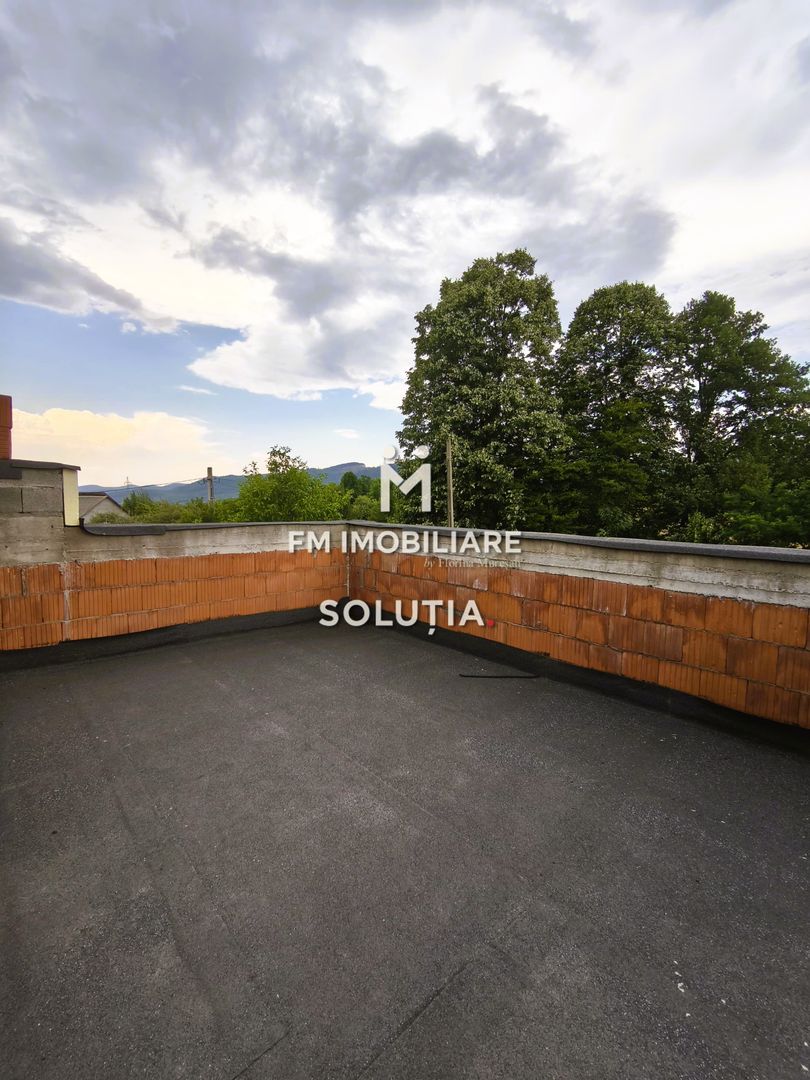 Casă individuală modernă cu panoramă superbă – Baia Sprie - Poză 7
