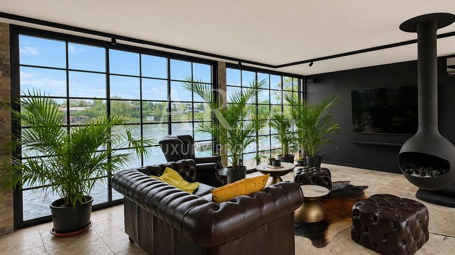 VILĂ INDIVIDUALA LAKEFRONT SNAGOV | POOL - Poză 1