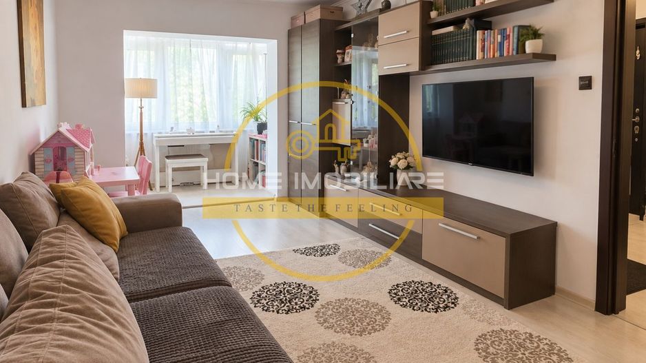 Apartament cu 3 camere/ 70mp/ Zona Targu Cucu - Poză 1