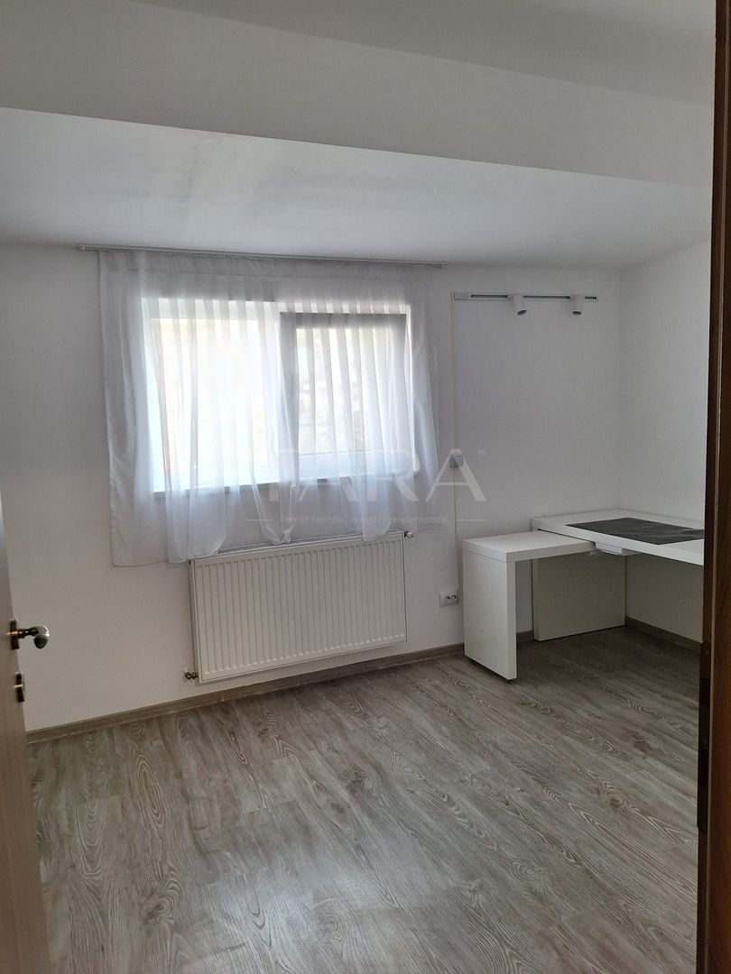 Apartament cu 4 Camere, Europa,  Parcare Subterană. - Poză 7