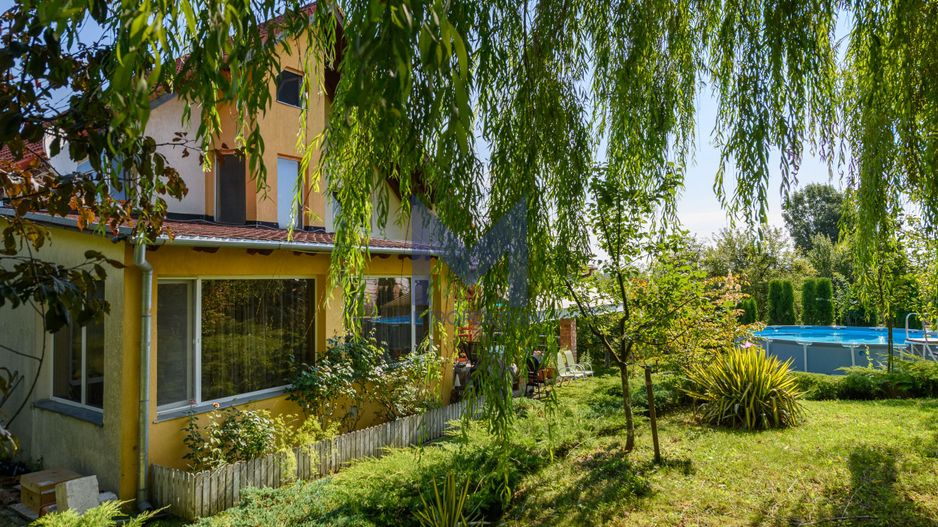 Casa cu salcie — refugiul tău boem cu panoramă spre Cluj, la 15 minute de oraș - Poză 1