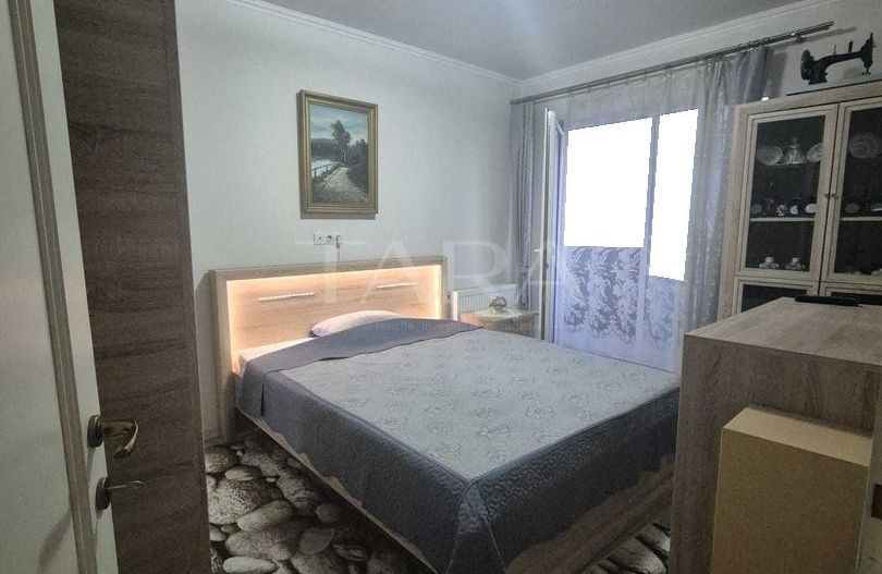 Apartament 2 camere, finisat si mobilat, loc de parcare. - Poză 4