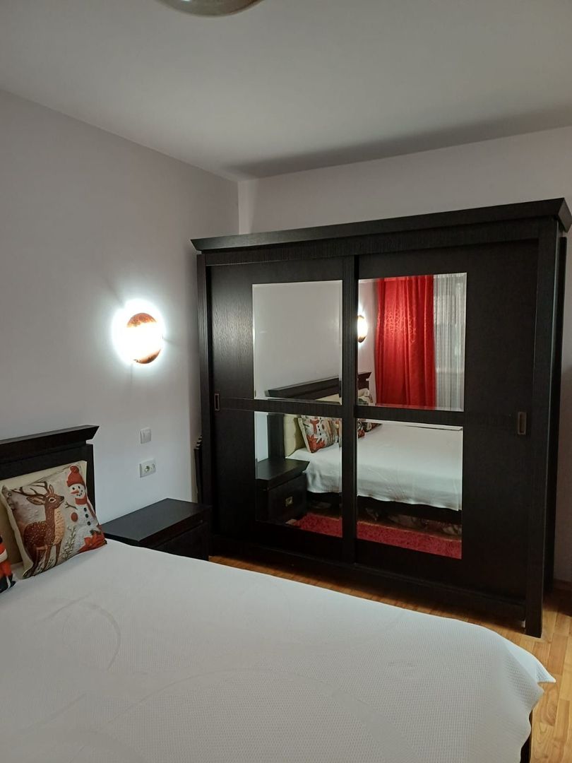 Apartament 4 camere, decomandat, etaj 3/4 - IC Frimu - Poză 10