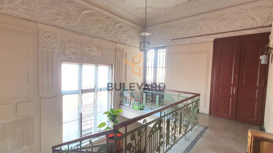 Apartament cu 3 camere, zona Centrala! - Poză 8