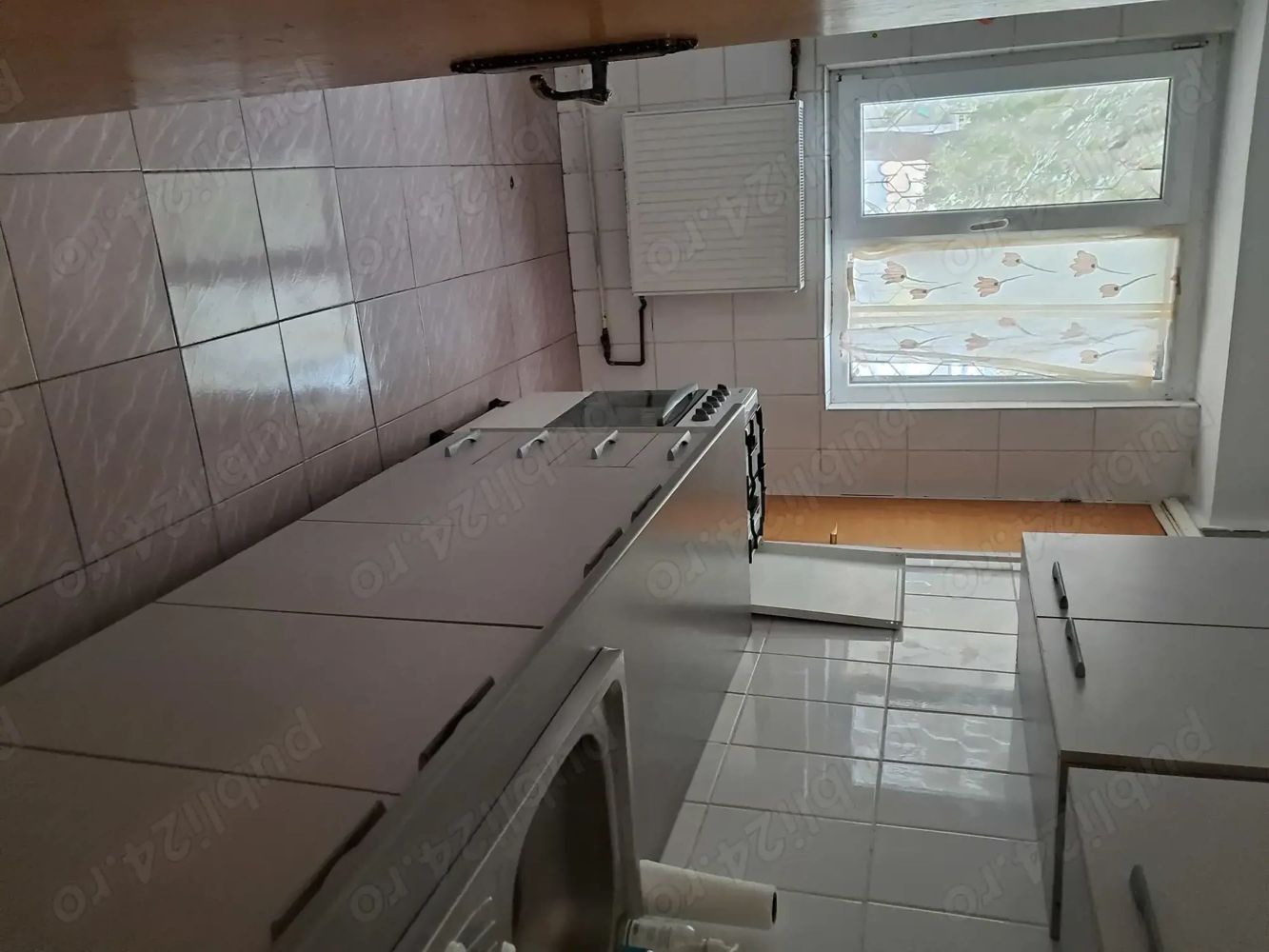 De Inchiriat Apartament 3 camere Unirii - Timpuri noi sector 4 - Poză 7