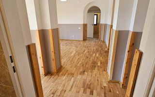 🏢 Spațiu de birouri modern – 5 camere, 3 băi – Zona Centrală, Ploieșt - Poză 16