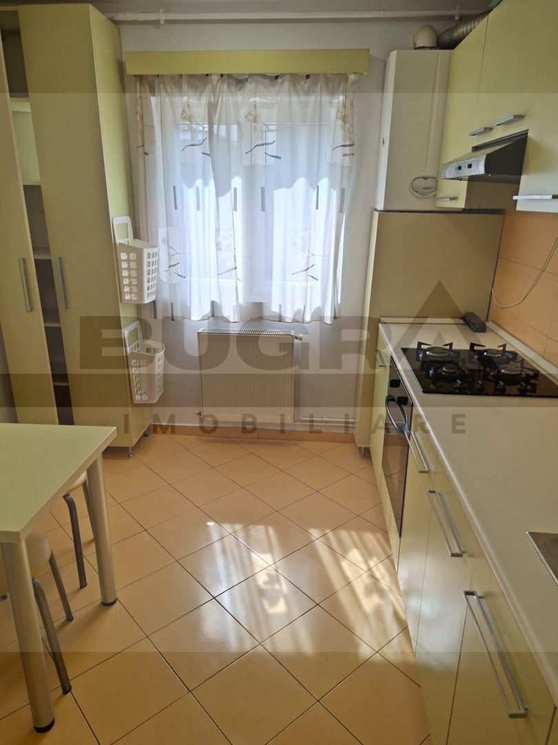 Apartament 3 camere decomandate, 2 bai, 2 balcoane, zona Golden Tulip - Poză 6