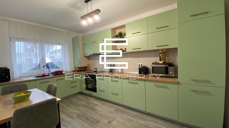 Casa tip duplex , pivnita, carport in Selimbar zona Brana - Poză 3