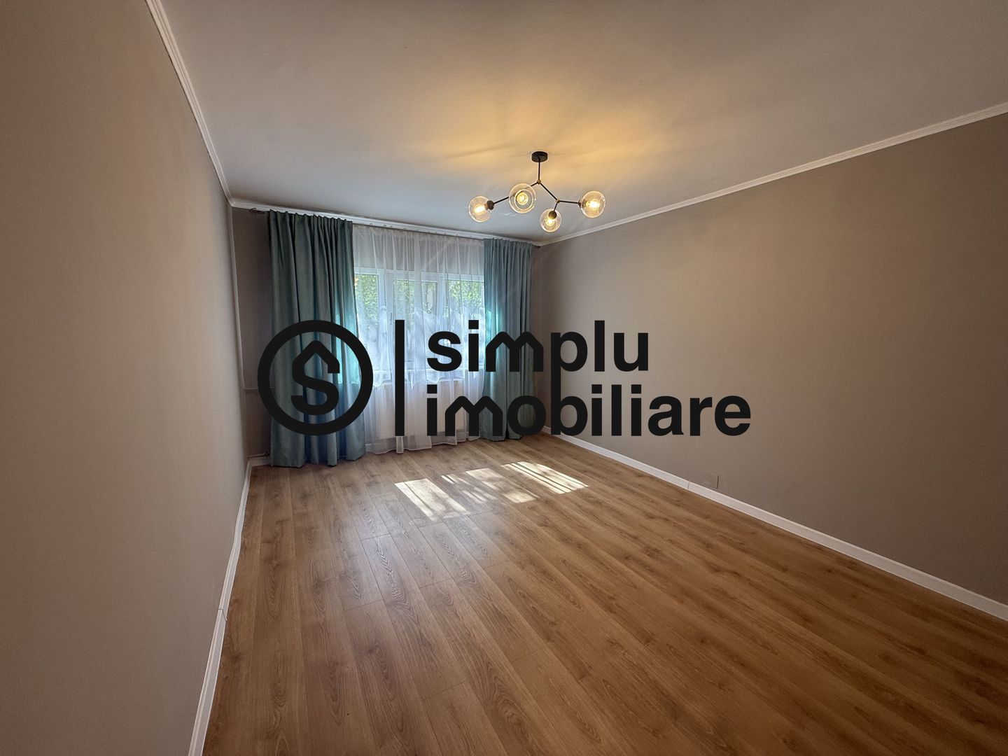 Apartament 2 cam decomandat Brazda lui Novac et P/4 - Poză 1