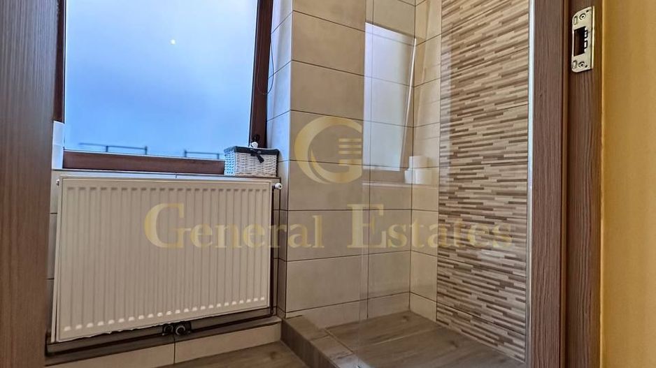 Apartament spre vanzare amplasat la doar 2 minute de Piata Sfatului - Poză 10