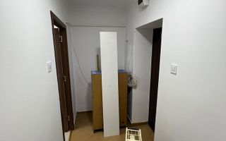 De Inchiriat spatiu comercial, zona Calea Nationala ( Scoala Nr. 11 ), pret 400 euro negociabil - Poză 4