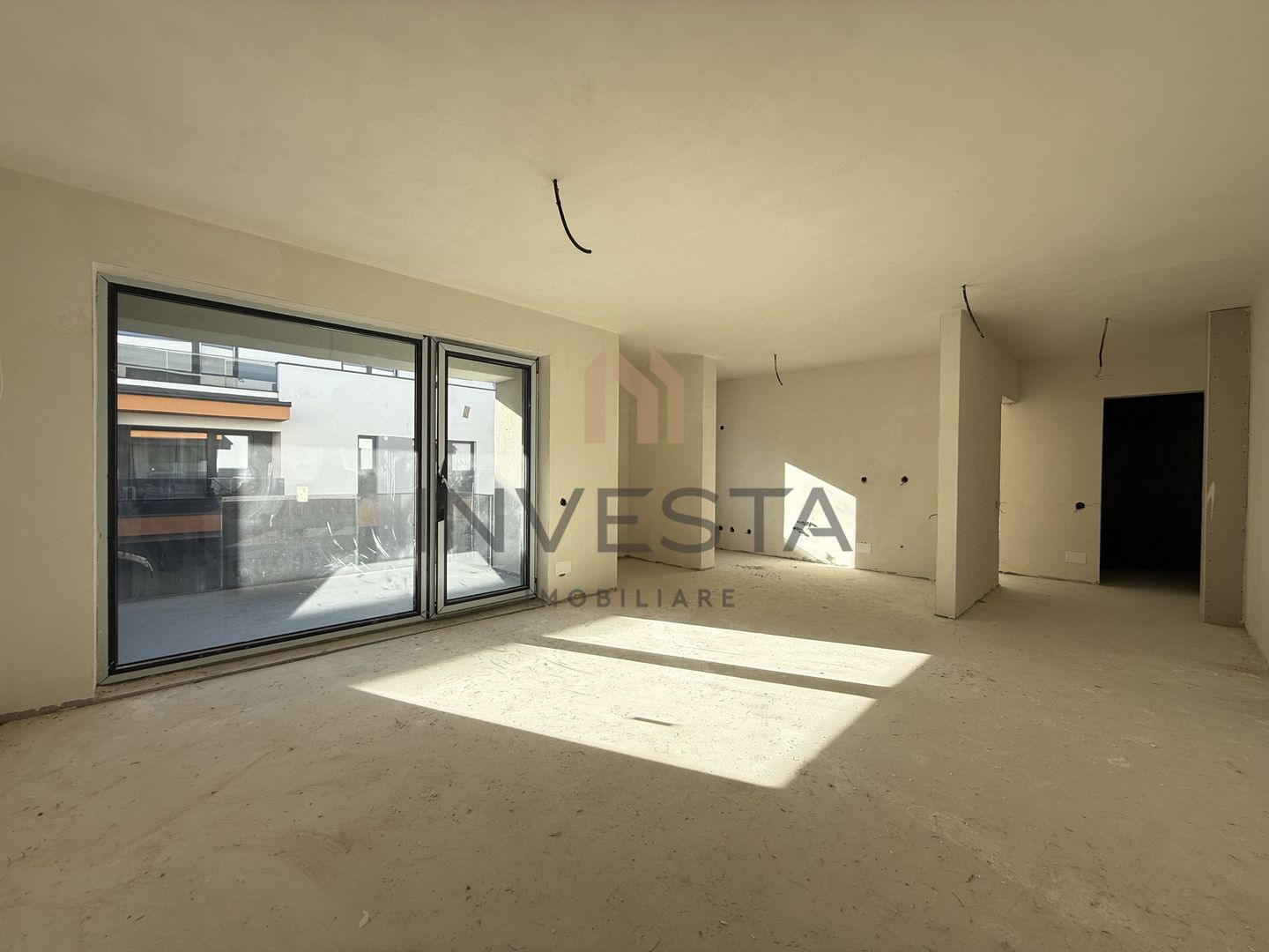 Apartament 2 camere, orientare vestica! Cu extras de carte funciara! - Poză 1