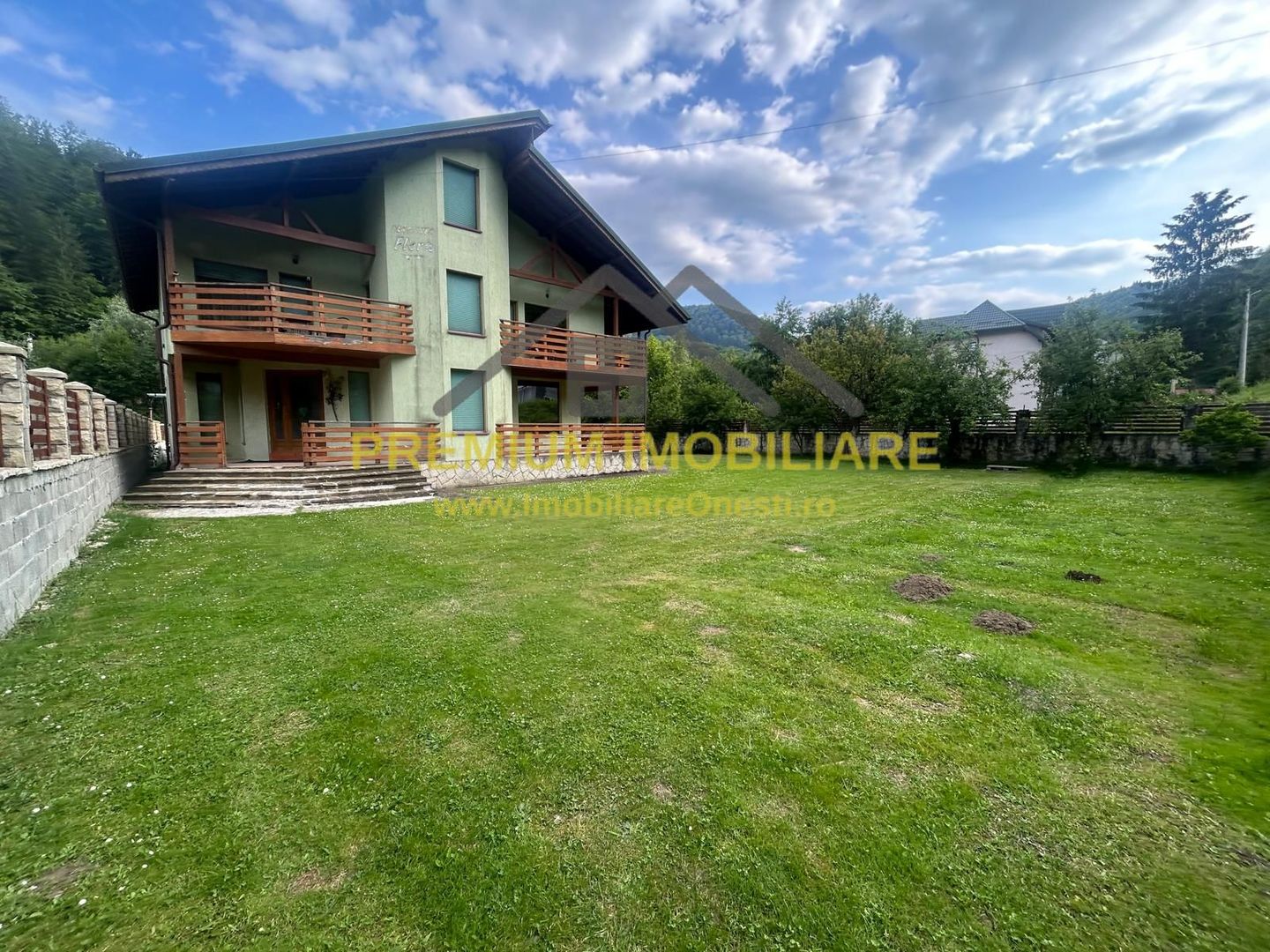 Casa/Pensiune de vanzare Slanic-Moldova Reducere pret luna Iulie - Poză 2