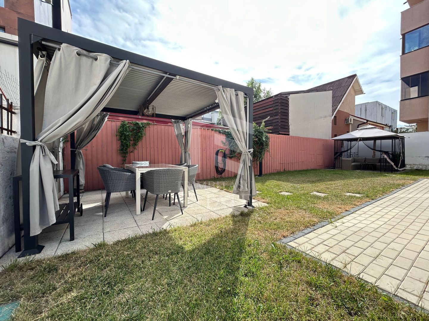 Vilă P+1 Mamaia Nord | 308 mp | 6 Camere | 6 băi | 6 locuri de parcare - Poză 36