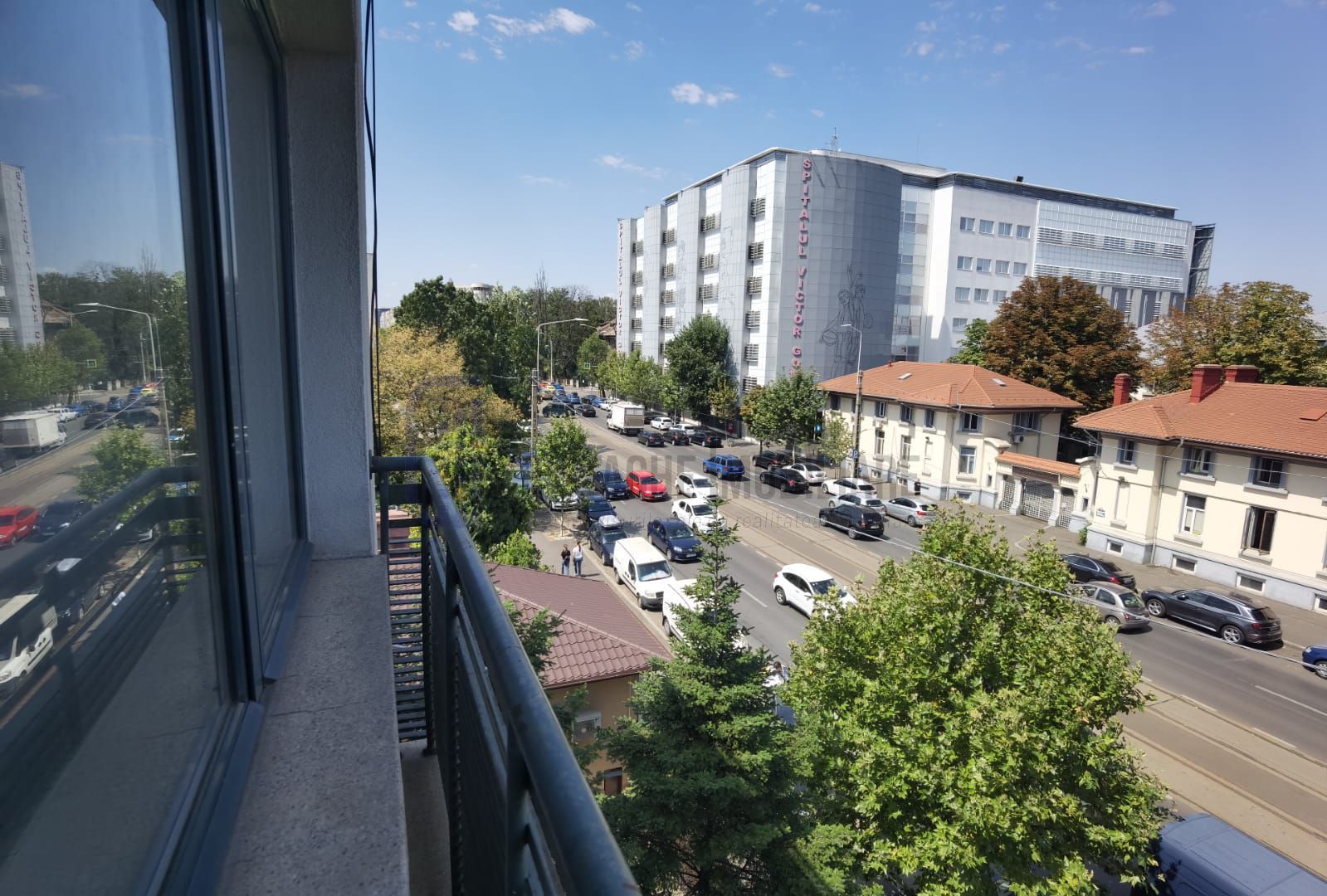 Birou individuale in Piata Muncii - Poză 14