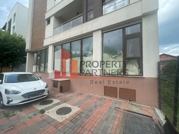 Spatiu comercial 205 mp Sisesti - Poză 1