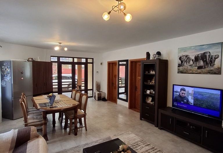 Casa rustica în zona superba Dambul Morii, Brasov - Poză 3