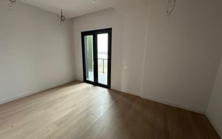 Penthouse - Poză 13