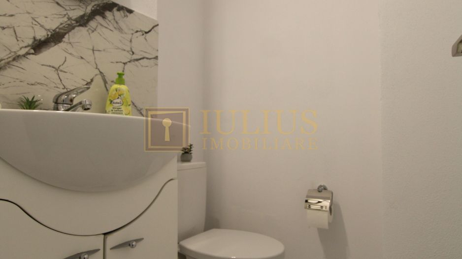 3 camere decomandate, balcon generos de 17 mp, bloc modernizat-Gh Lazăr - Poză 32