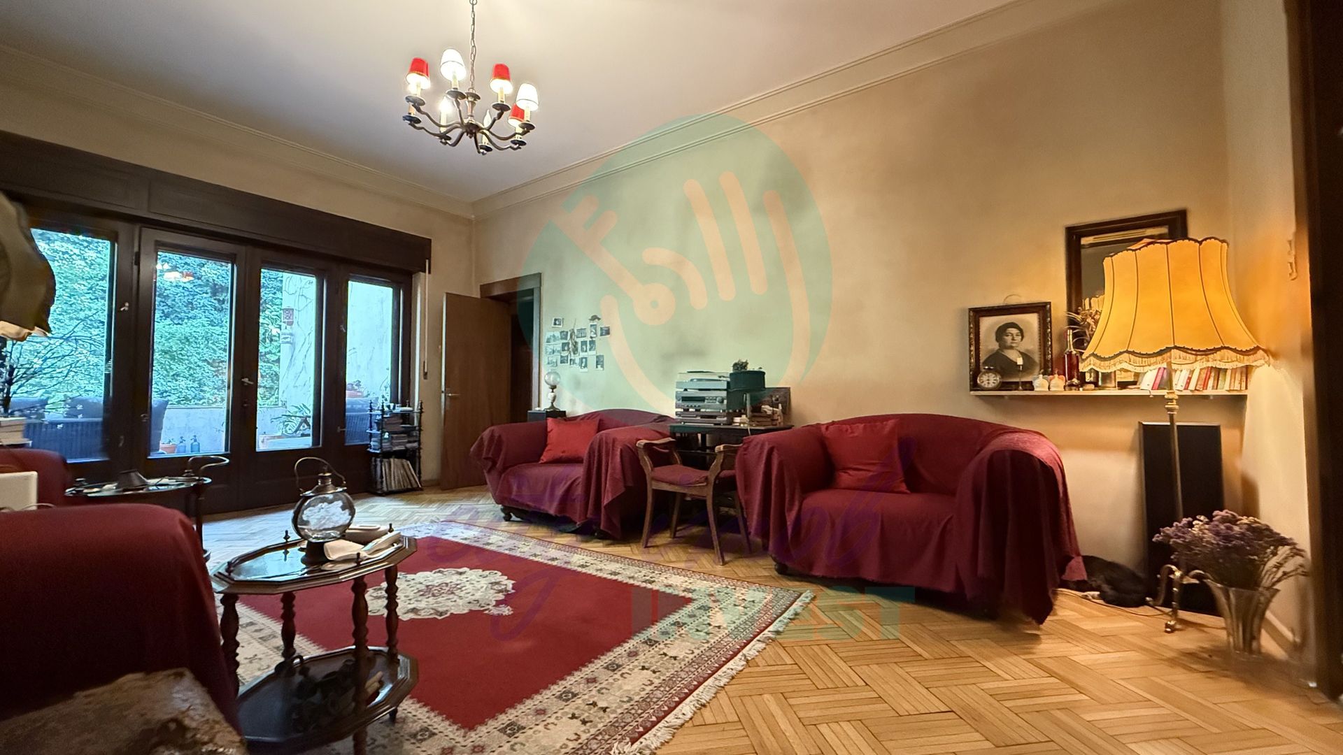 Apartament interbelic cu grădină și garaj - Poză 6