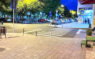 Vând Apartament cu 2 camere decomandat, 2 balcoane, etaj 4, Bucur Obor ✨ - Poză 5
