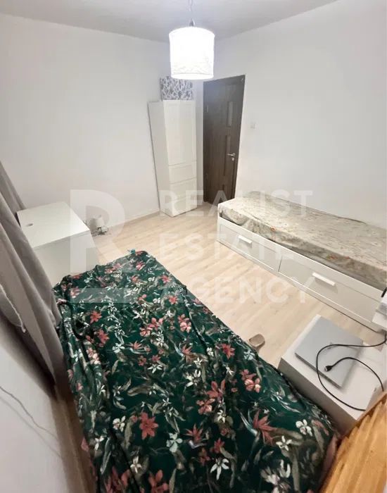 Vânzare, apartament cu 2 camere în zona Drumul Taberei - Poză 2