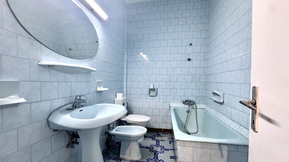 Apartament spațios într-o vilă, cu 2 garaje și terase – zona Iosefin - Poză 20