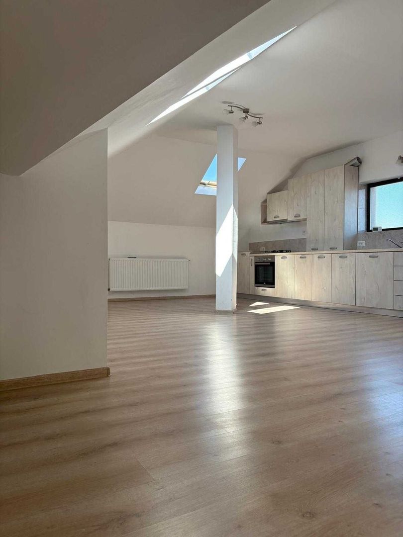 Garsoniera de vanzare | zona Antiaeriana - Poză 1