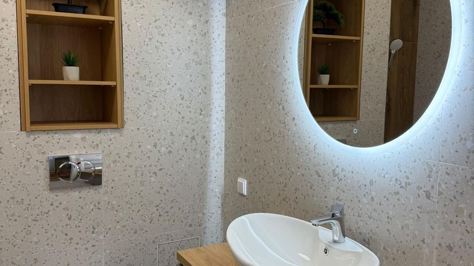 Apartament cu două camere la cheie - Poză 11