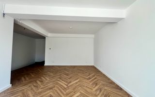 Vilă **6 camere  **451mp // Zona Iancu Nicolae - Poză 71