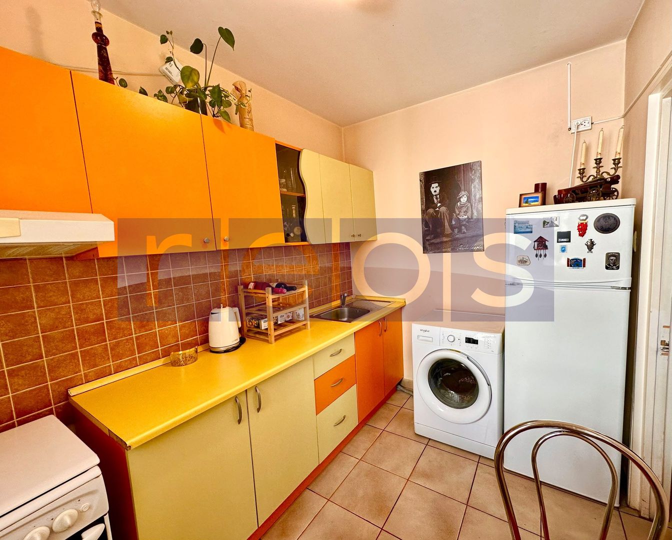 VANZARE 2 CAMERE SEMIDOROBANTI DOROBANTI - Poză 9