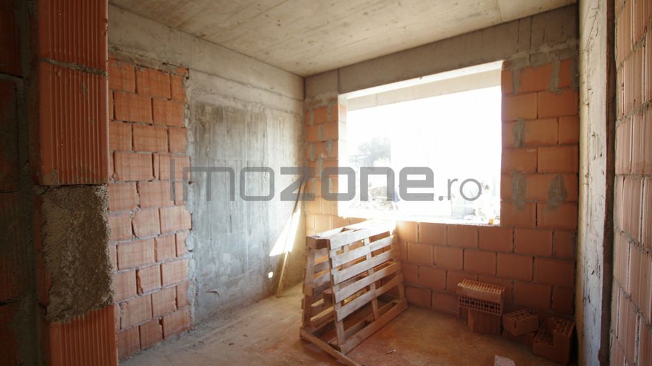 The Building - Barsanesti - Poză 16