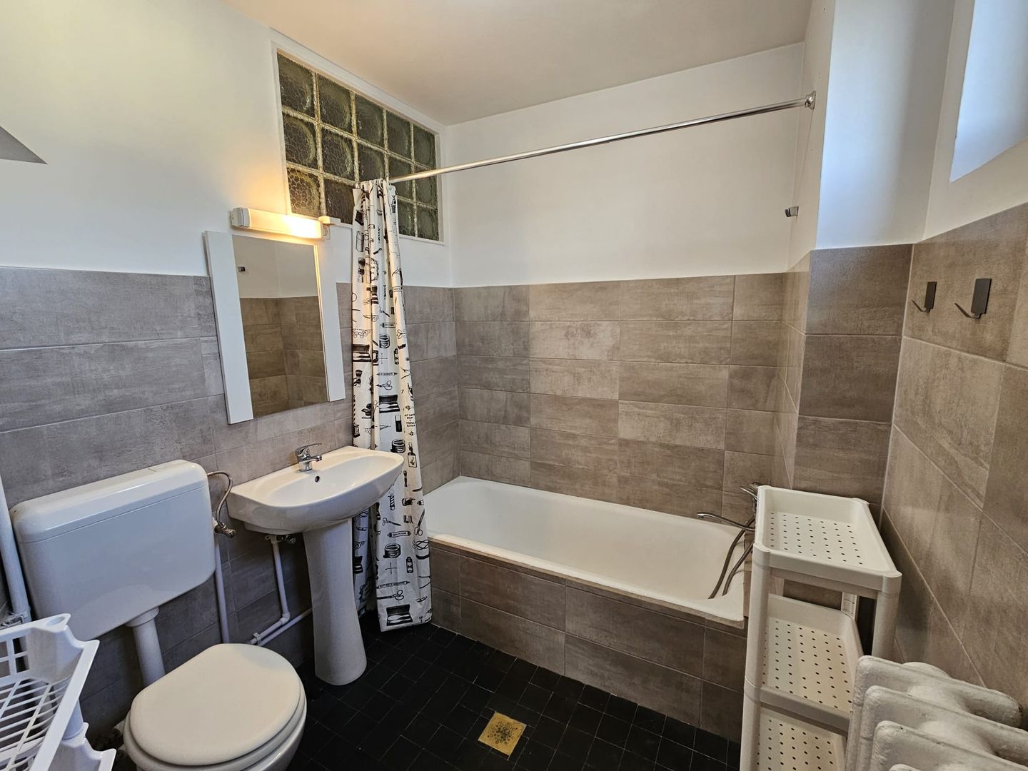 Apartament 2 camere de inchiriat zona Unirii cu centrala - Poză 5