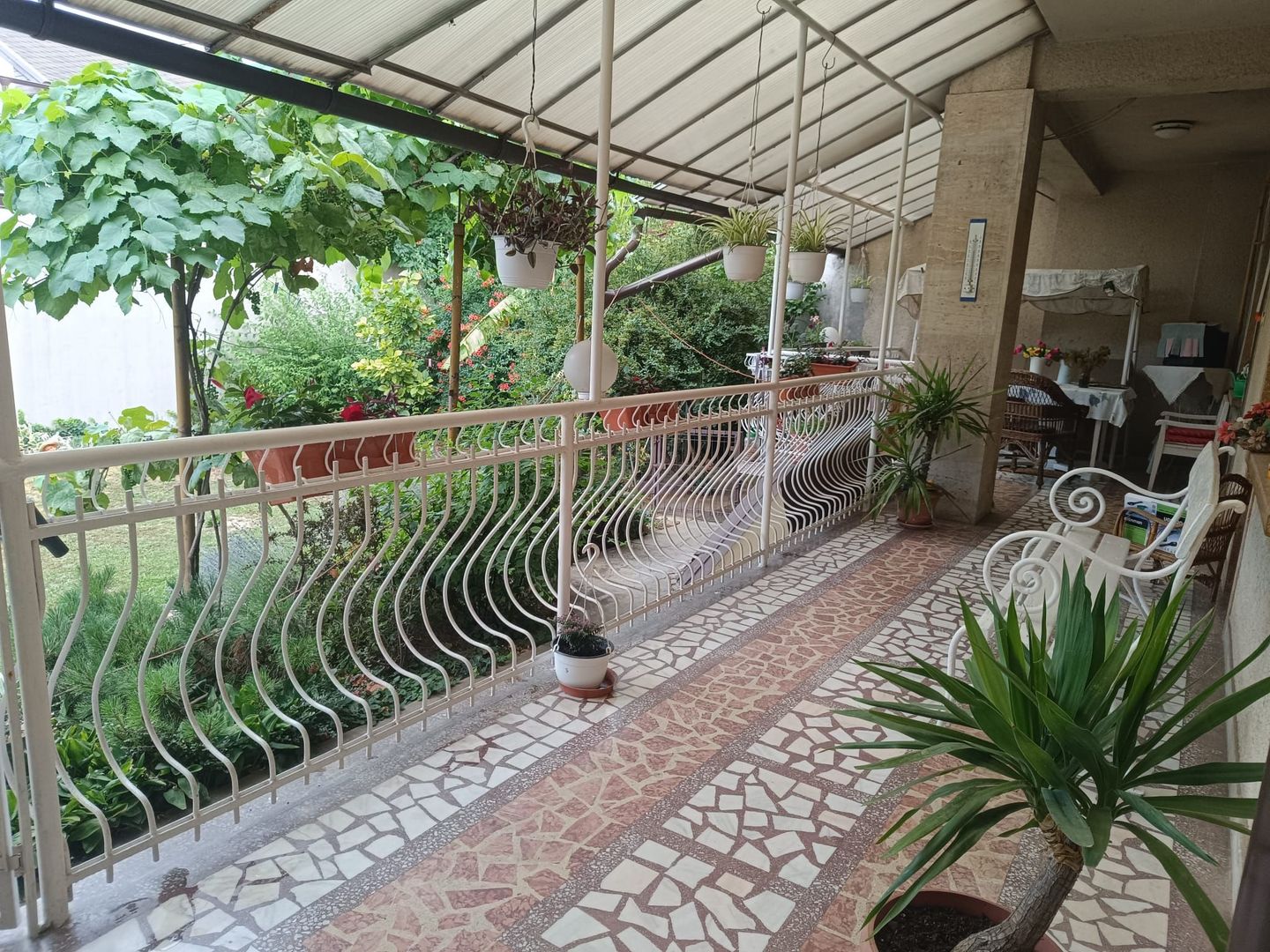 Comision 0%, Vila cu 4 Apartamente, 12 Camere, 444mp Utili, Balcescu - Poză 4