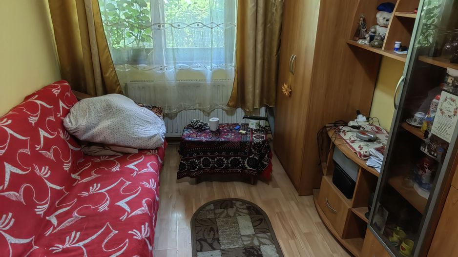 Apartament 3 camere 45 m² Romulus Cioflec - Poză 3