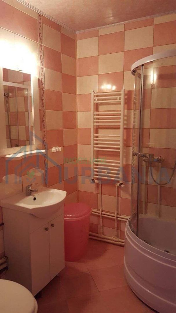 Apartament 3 camere de închiriat, semidecomandat, zona Podul Roș, Iași - Poză 5