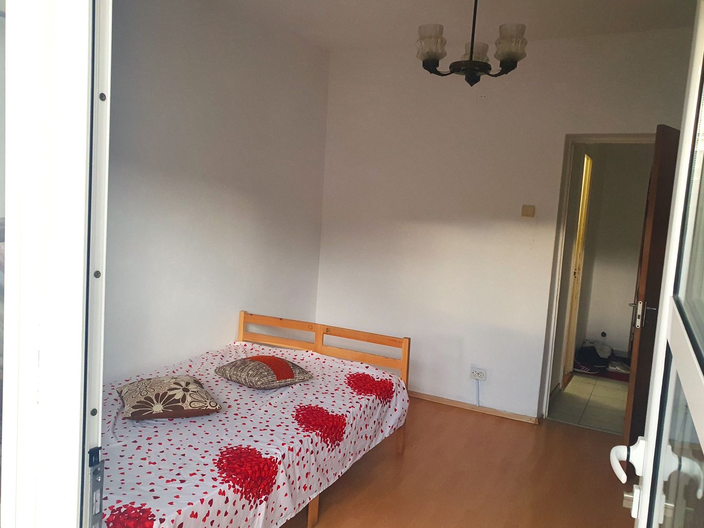 Apartament cu 2 camere de închiriat,  pet-friendly 🐾– zona Răcădău - Poză 12