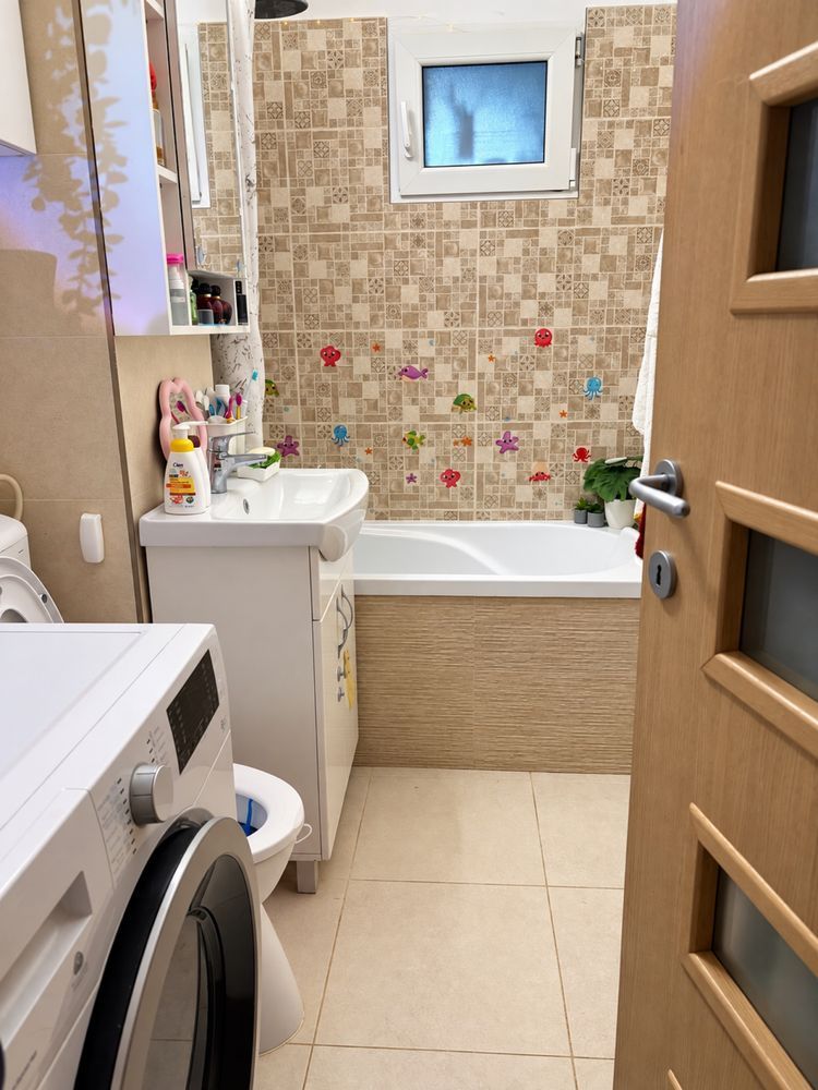 Apartament 3 camere 66 mp utili,balcon,etaj 3/4,parcare,boxă-Astra - Poză 6