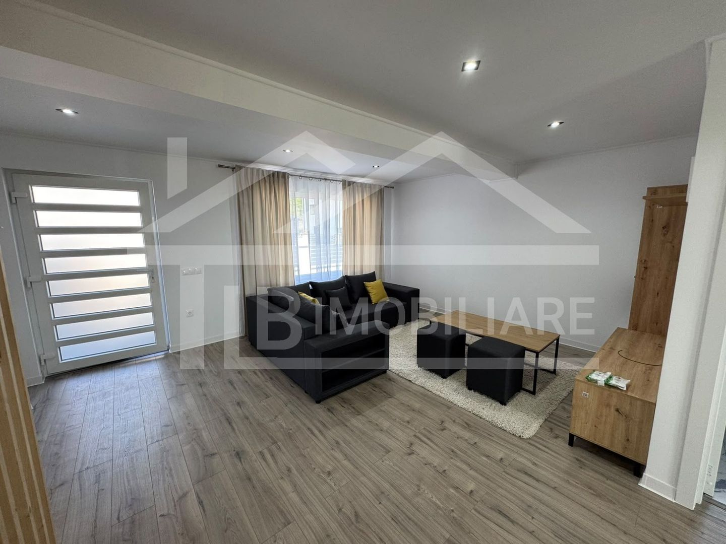 Casa cu 4 camere, 110mp, Zona Unirii - Poză 2