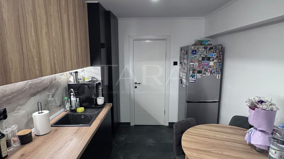 EXCLUSIVITATE. Apartament superb, decomandat, Calea Florești. - Poză 8