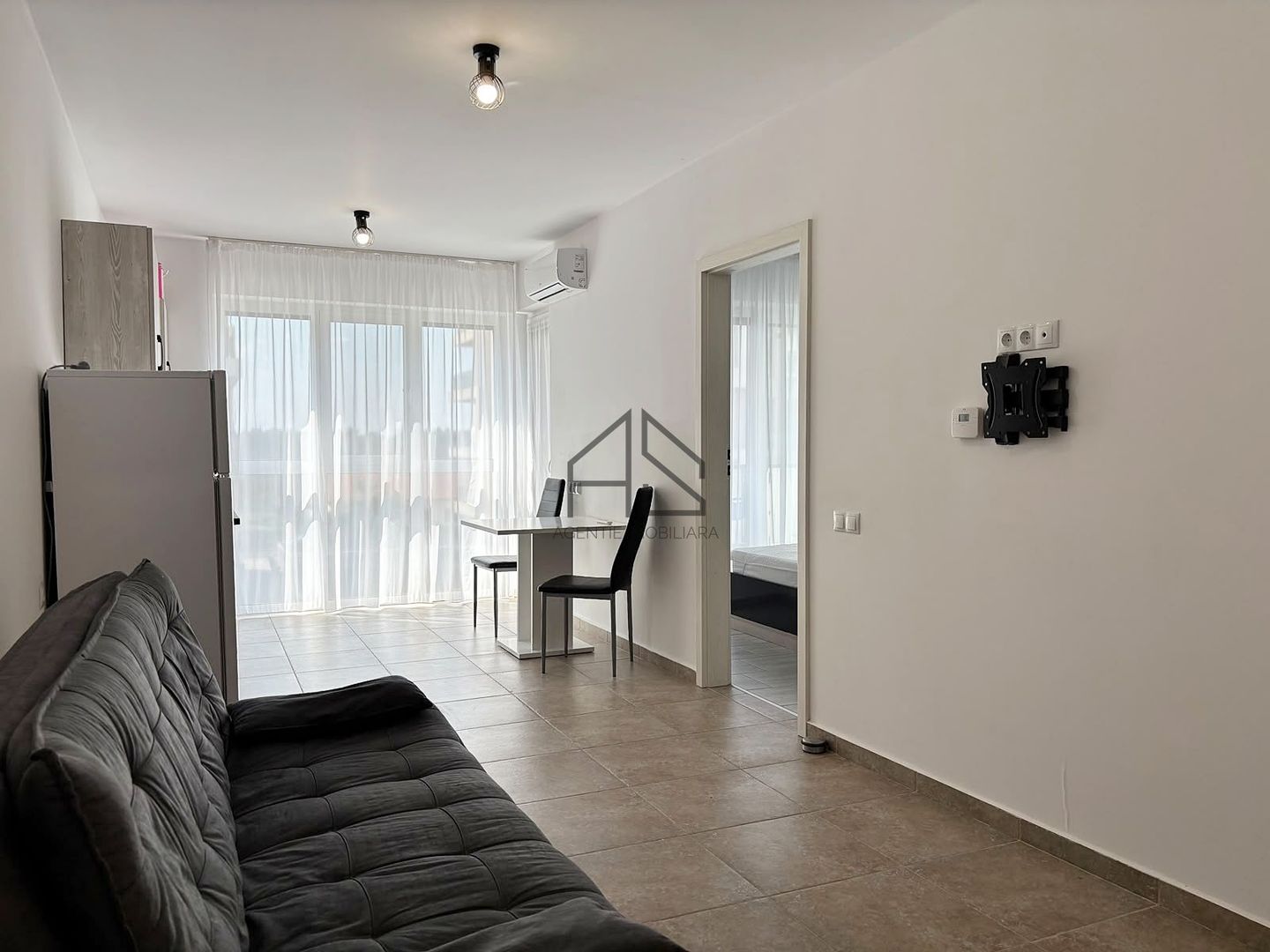 De închiriat | Apartament 2 camere | Ceyrat | Loc de parcare - Poză 2