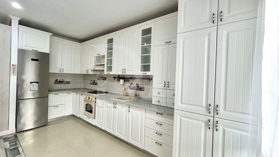 Apartament de vânzare / Zona Parcul Poligonului / Florești - Poză 3