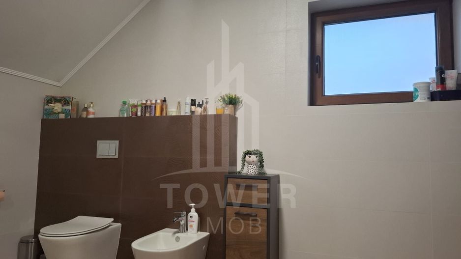 Casă de lux de vânzare – Cartierul Tineretului - Poză 15