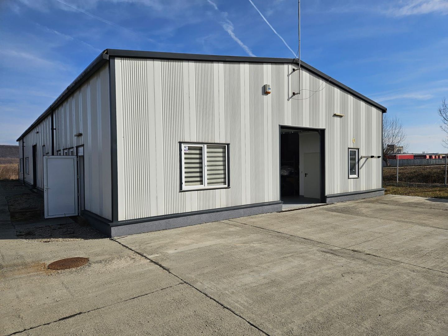 Inchiriere Hala moderna, 400 mp Bascov, zona industriala - Poză 6