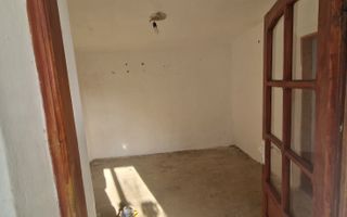 Oportunitate de Investiție casa  în Lumina - Poză 11