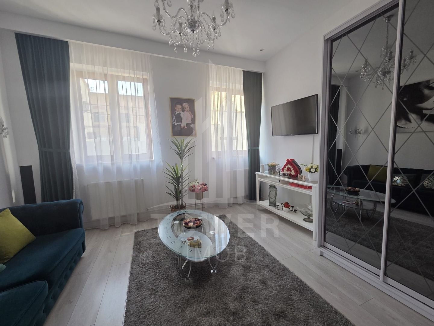 Apartament ULTRACENTRAL de vânzare - Poză 1