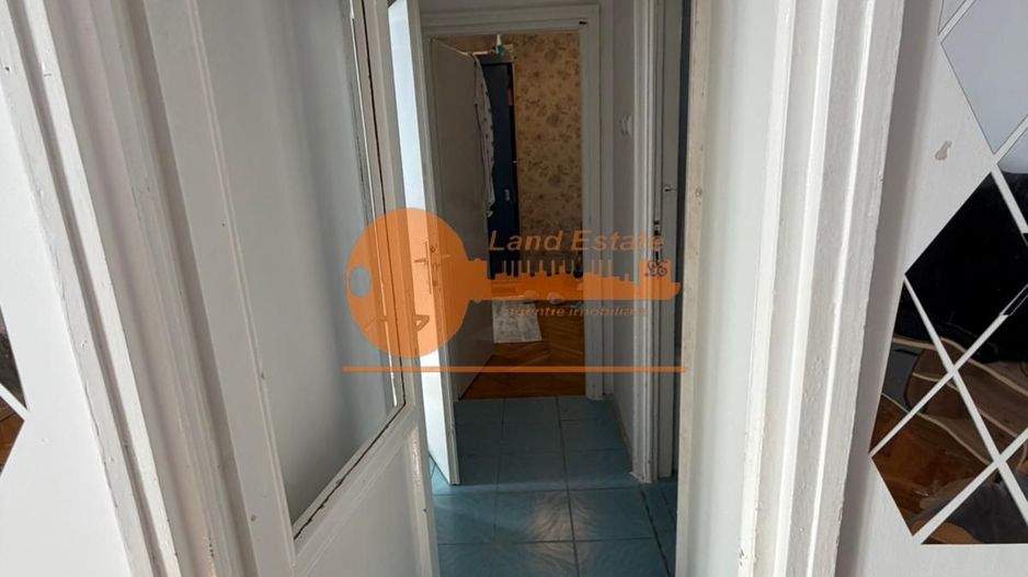 Apartament cu 3 camere in zona Giulesti - Poză 7