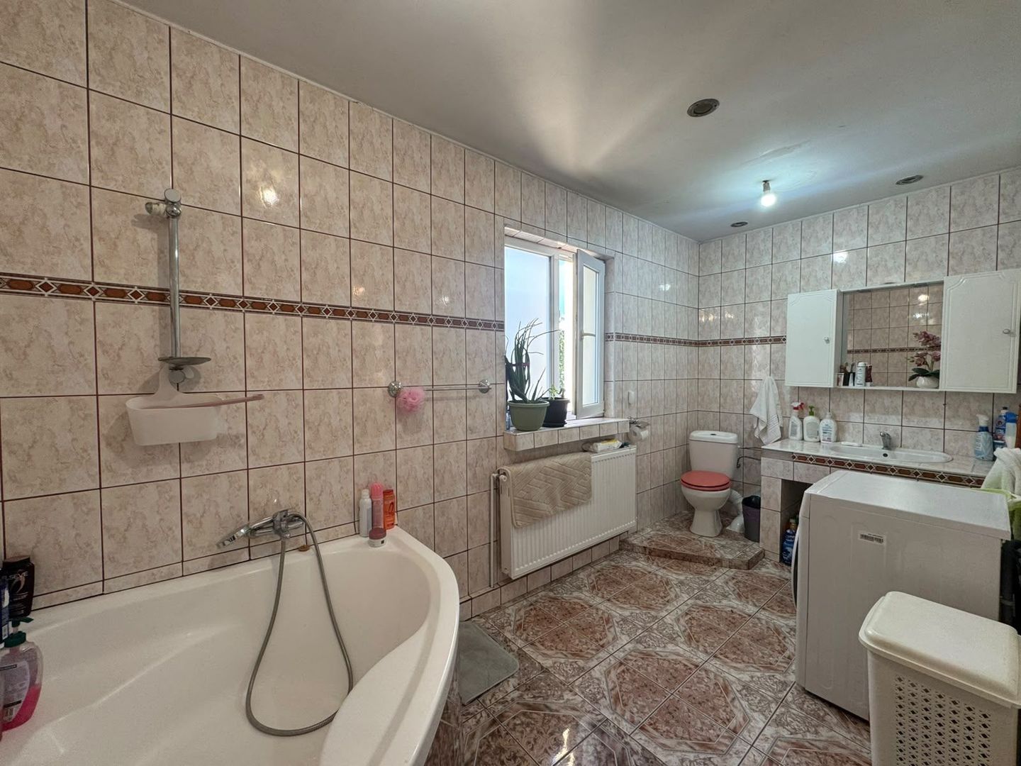 PROPRIETATE INTERBELICA 4 CAMERE+ GARSONIERA + BOXE || PIATA VICTORIEI - Poză 19