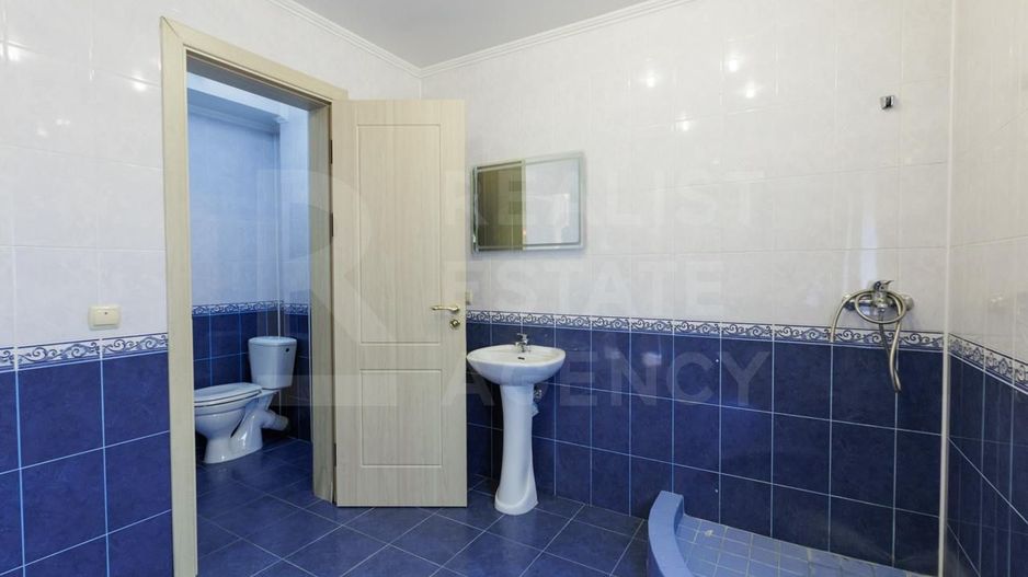 Chirie, casă, 2 nivele, 5 camere, str. Alexandru  Cosmescu, Centru - Poză 15